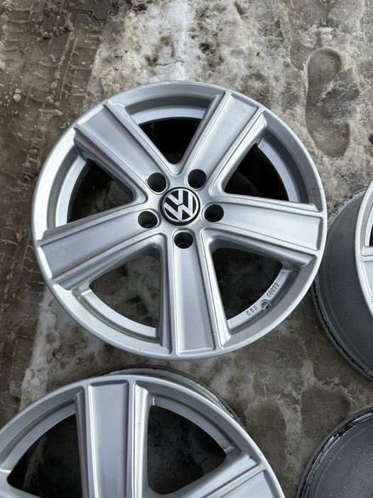Jante origi 17 5 112 Wv Passat Touran Tiguan Saran Audi Skoda Seat