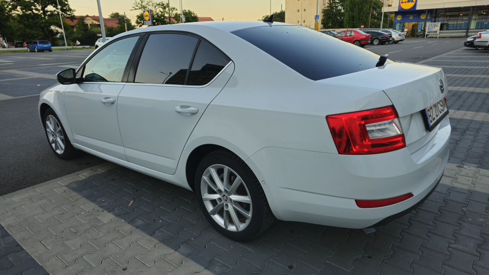 SKODA Octavia 2016 — imagine 4