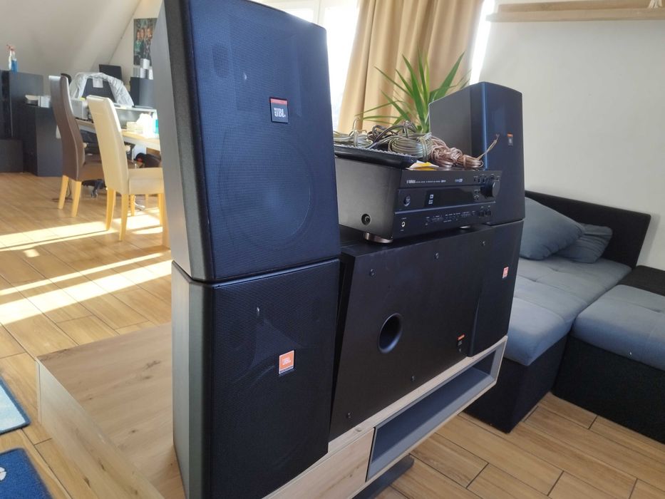 JBL Control 28 + JBL Sub Control SB 2 + Yamaha