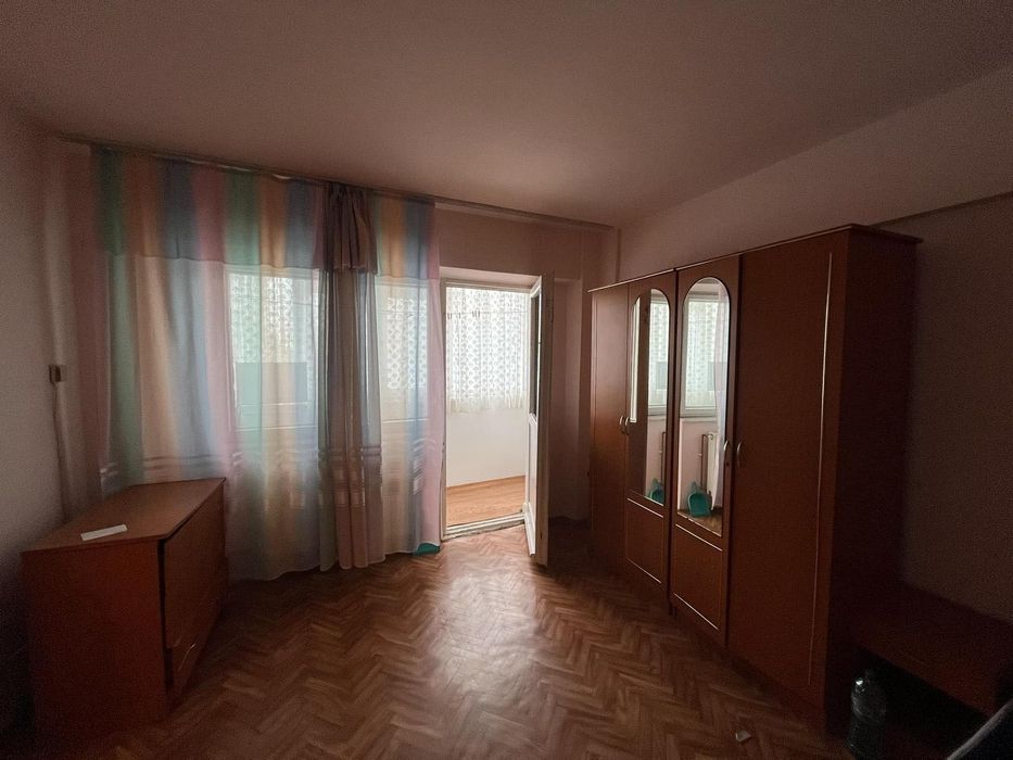 Garsoniera de inchiriat