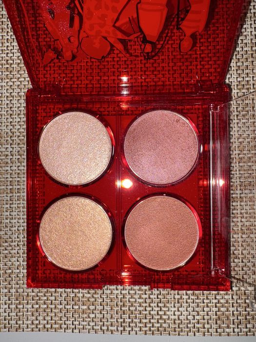 Палитра руж с хайлайтър Smashbox внос от Дубай