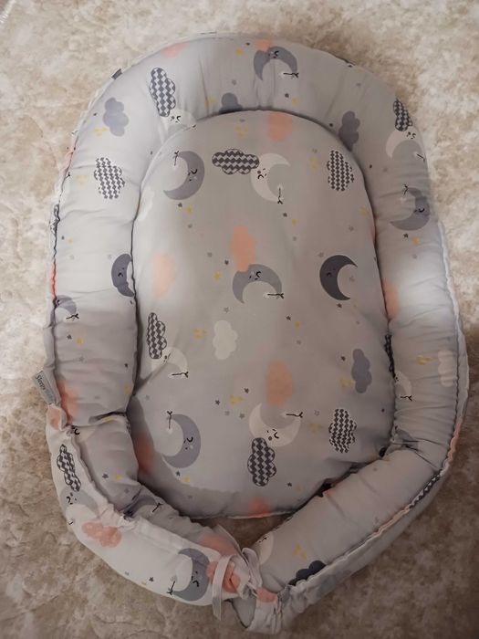 Бебешко гнездо И обиколник за бебешка кошара плюс бебешко столче за