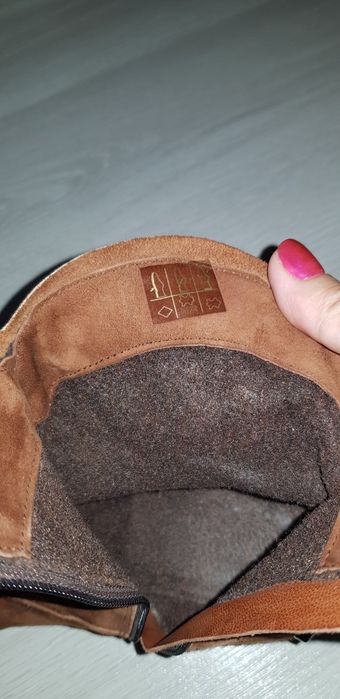 ghetute piele naturală