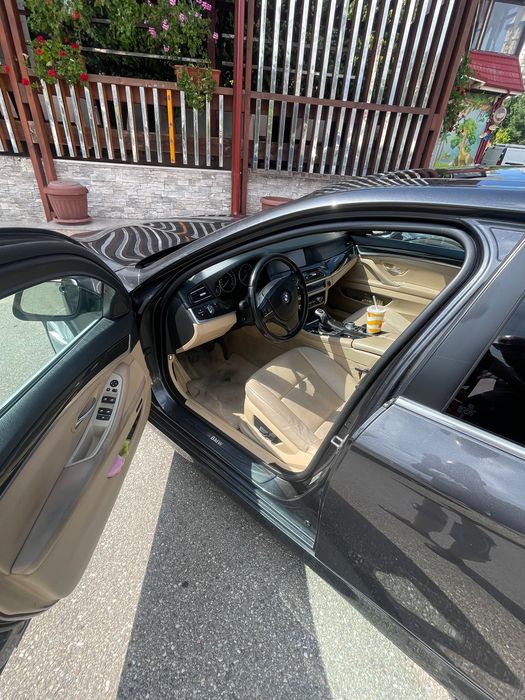 BMW Seria 5 2011 — imagine 5