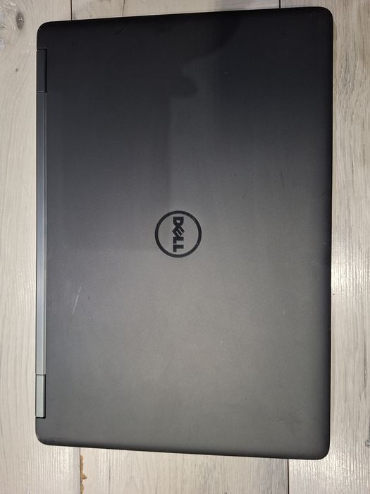 Dell Latitude E5550-i5 5300u/8гб/250гб ссд/Подсветка