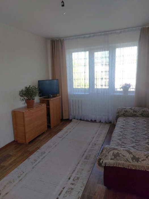 Продается 1 комнатная в центре
