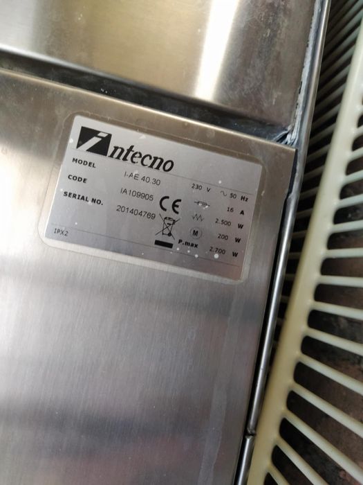 Професионална чашомиална/съдомиялна