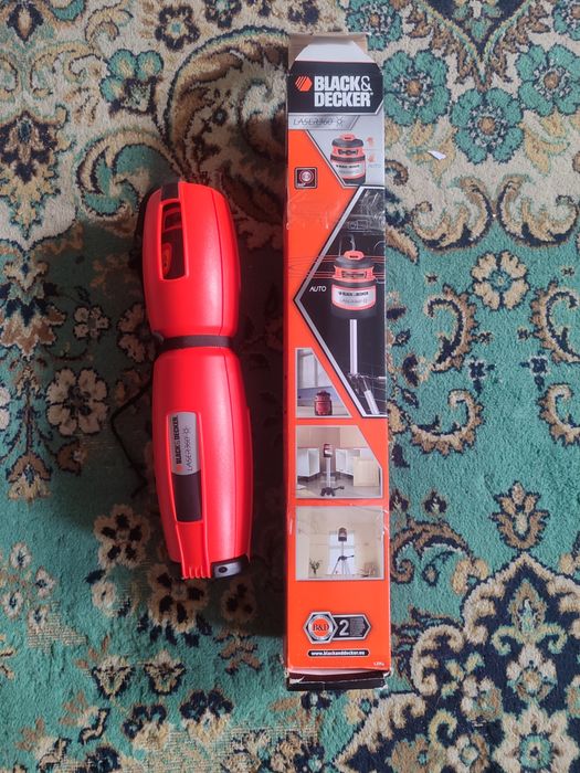 Black & Decker LZR4 лазерный уровень