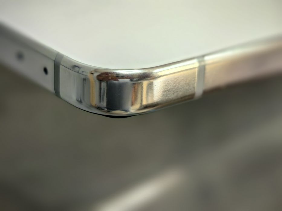 Л! Samsung Z Flip 5 8/256 Перфектен