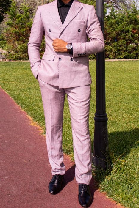 Costum rosu sacou și pantaloni