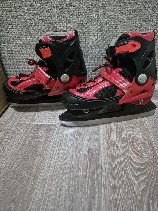 Продам коньки размер 34-38 регулируется