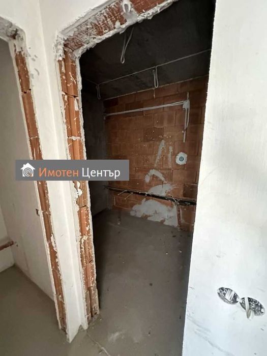 Дава се под наем Тристаен апартамент в София, Студентски град - 150 кв.м за 225000 € - Снимка #12