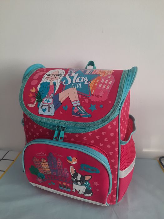 Рюкзак для девочек отличное качествп