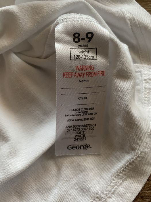 Бели тениски George