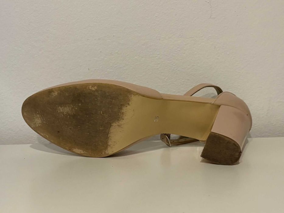 Pantofi bej-roz din piele cu toc