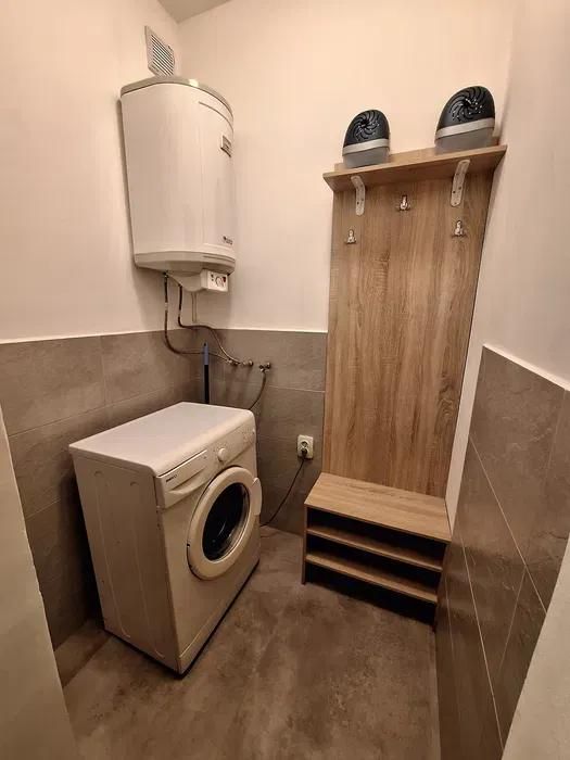 Тристаен апартамент, под наем, Център