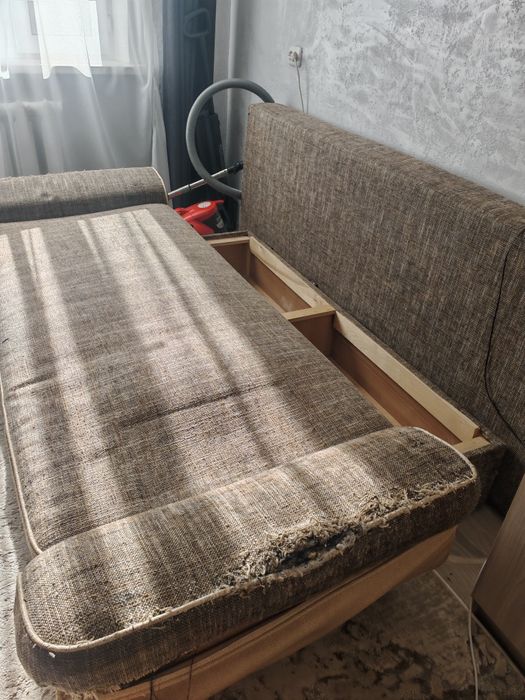 Диван б/у, бесплатно