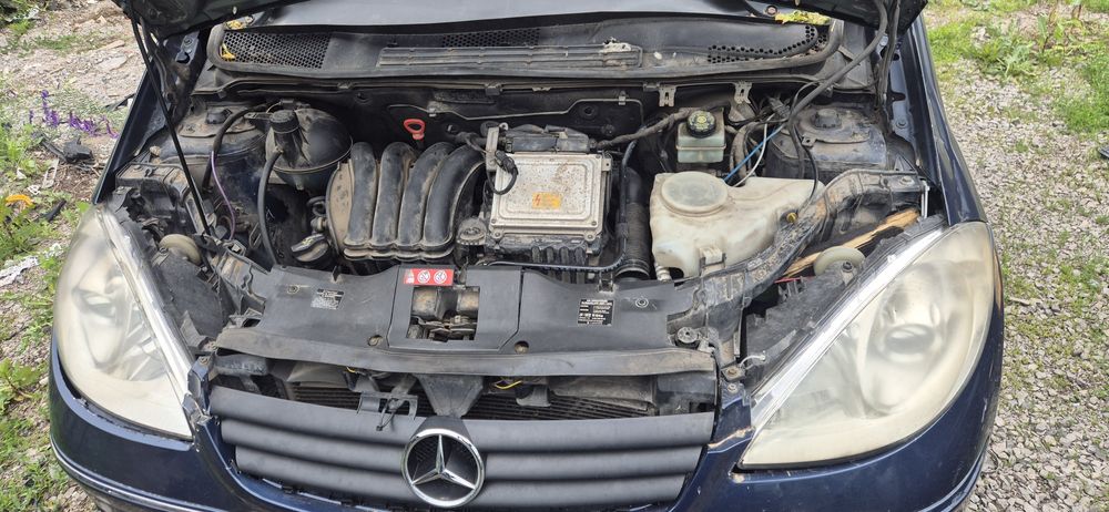 Мерцедес А клас Mercedes A Class  2.0i