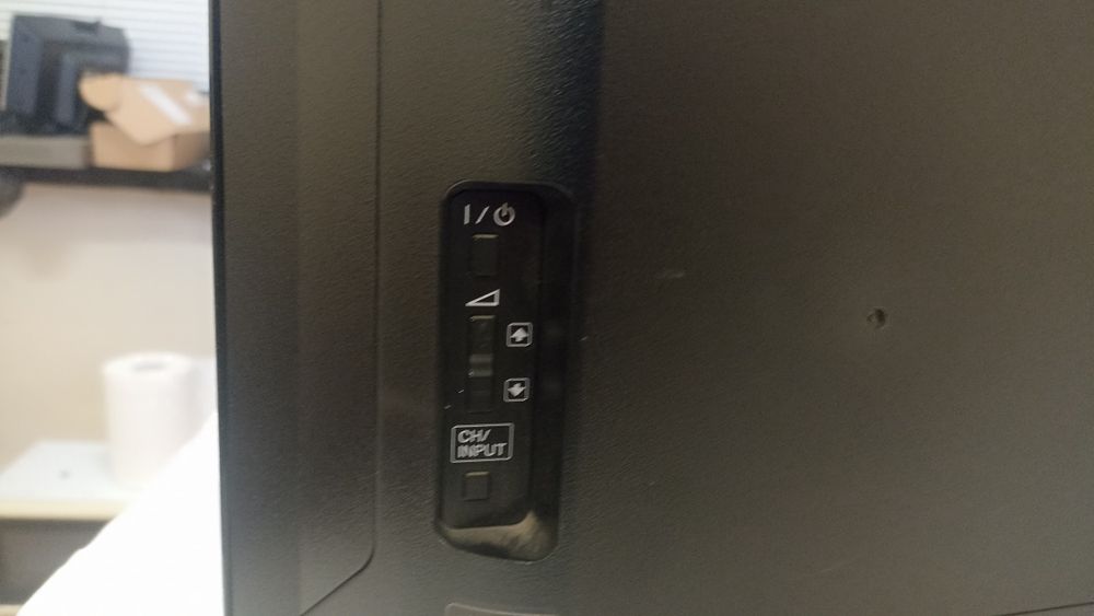 Продавам телевизор Sony