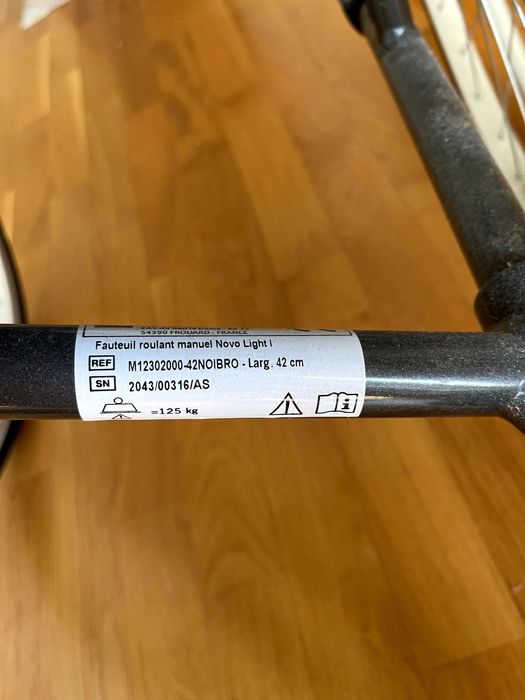 Инвалидна количка Drive DeVilbiss Novo Light I, 42 см, до 125 кг