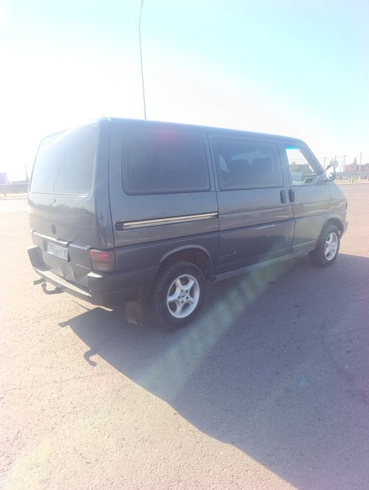 Продам Бус Т-4 1993года