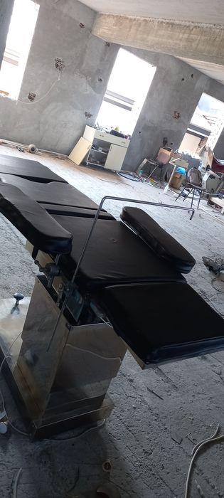 Operatsioniy kreslo sotiladi