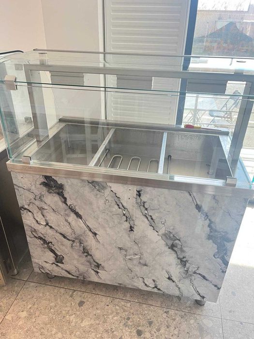 Vitrină caldă cu 5gn și cu 3gn-uri. Bragadiru-Ilfov, Vitrine Noi