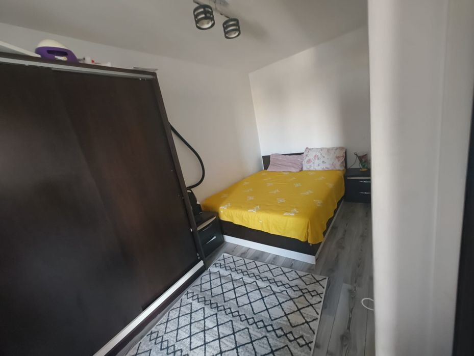 Apartament 3 camere Sud renovat etaj 4/4