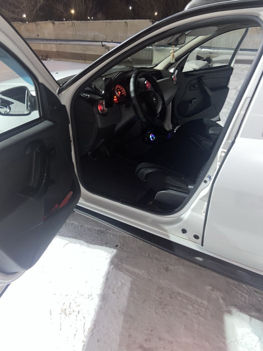 Продается Renault Duster 2013 года