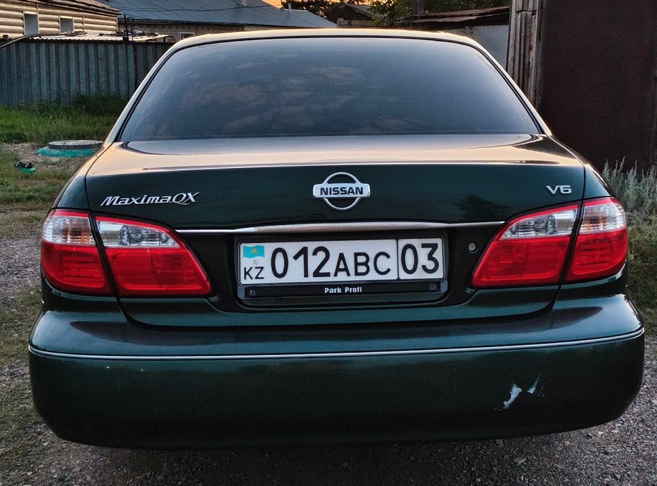 Nissan Maxima A33