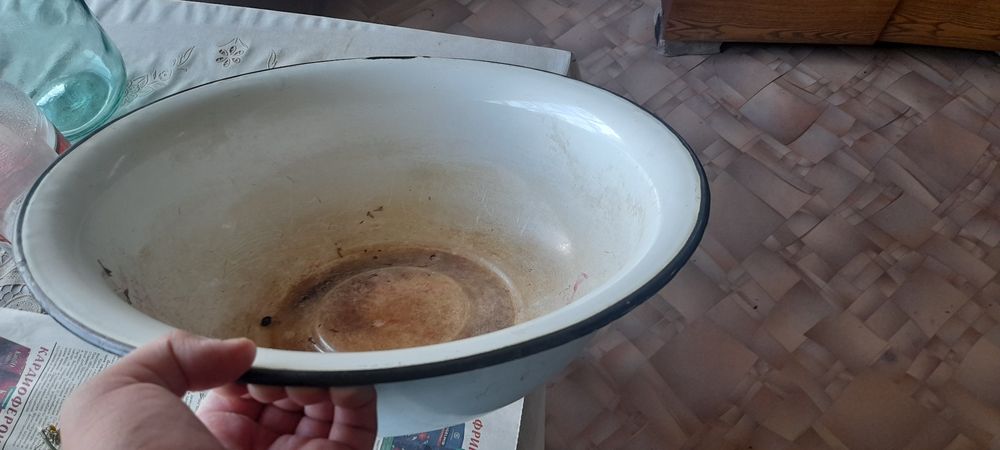 Продам тазы        .