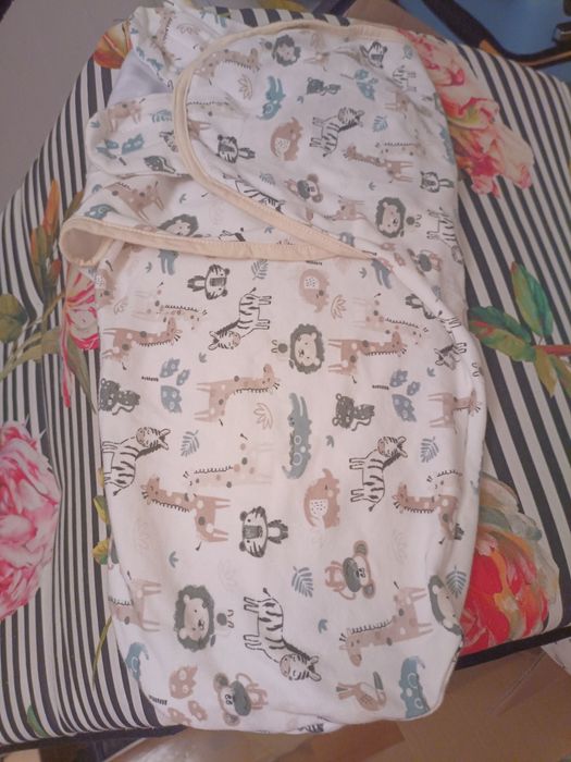 Sistem de infasat bebe/ sac bebe/ scutec