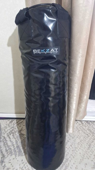 Груша для бокса, кикбокса карате, мма.