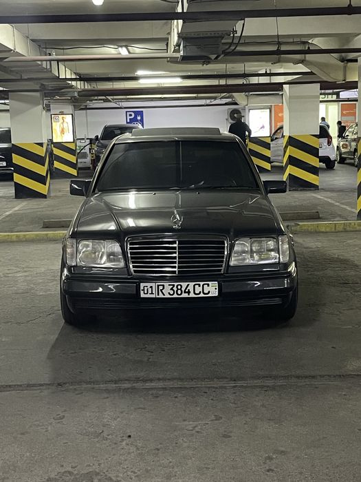 Mercedes Benz W124 Сотилади