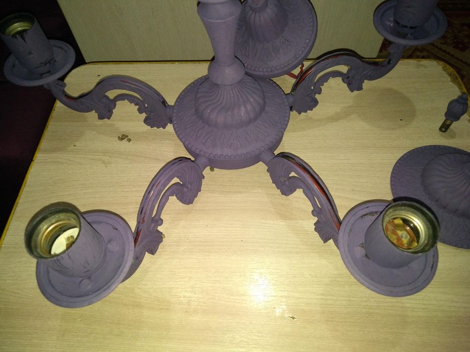 Продам люстру крашенную