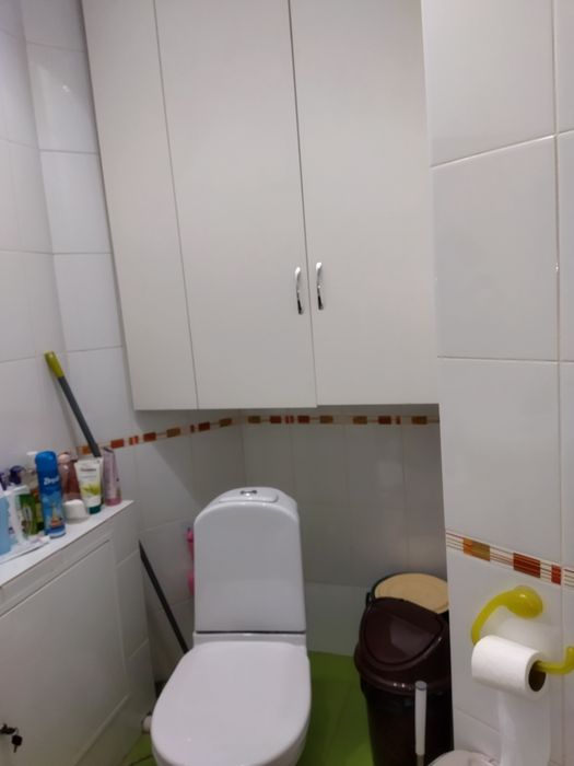 Срочно! продам 3х комн. кв, р-н ДКМ.
