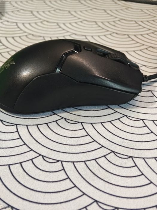 Продам игровую мышь Razer viper mini