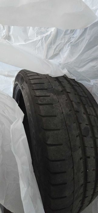 Vand anvelope de vara pirelli p zero 245/40/r19 x2 si 275/35/r19 x2
