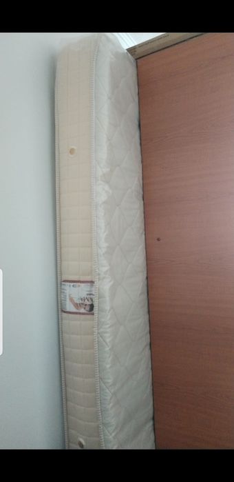 Vand saltea și tv.defect