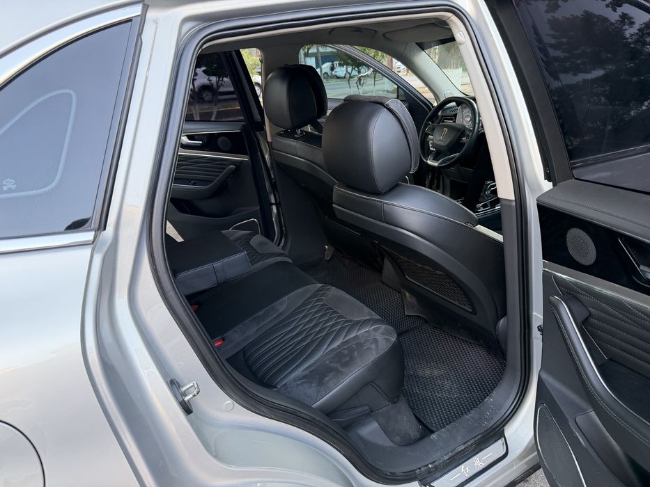 Hongqi HS5 Full 2022