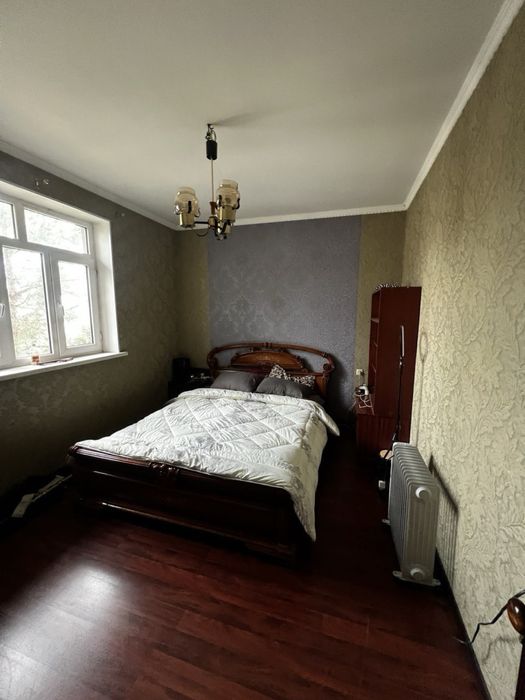 SHOSHILINCH! Yangi Hayot tumanida zamonaviy 3 qavatli uy sotiladi.