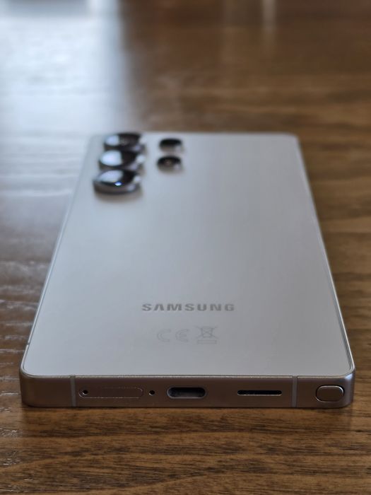 Samsung Galaxy S25 Ultra 512GB Titanium White с гаранция