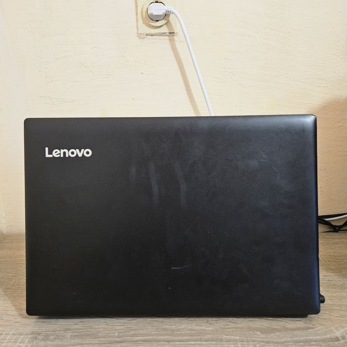 Лаптоп Lenovo IdeaPad 330 I5 8250U / 8GB / 256GB SSD