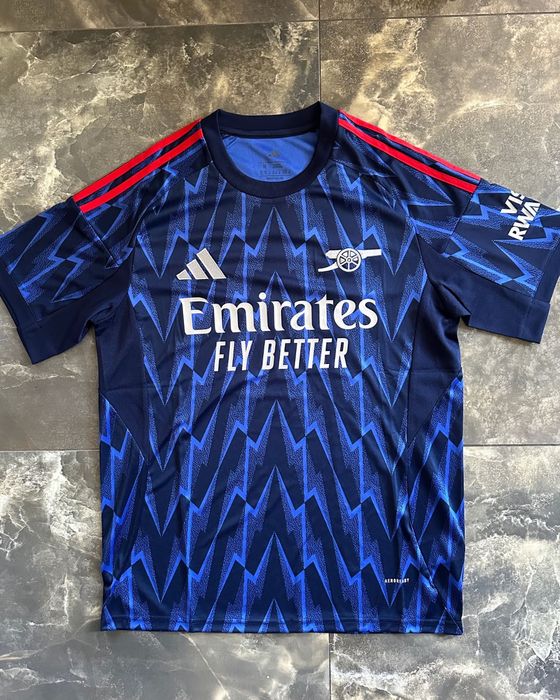 Арсенал гостуващ екип, сезон 2025/2026, Arsenal Away Jersey