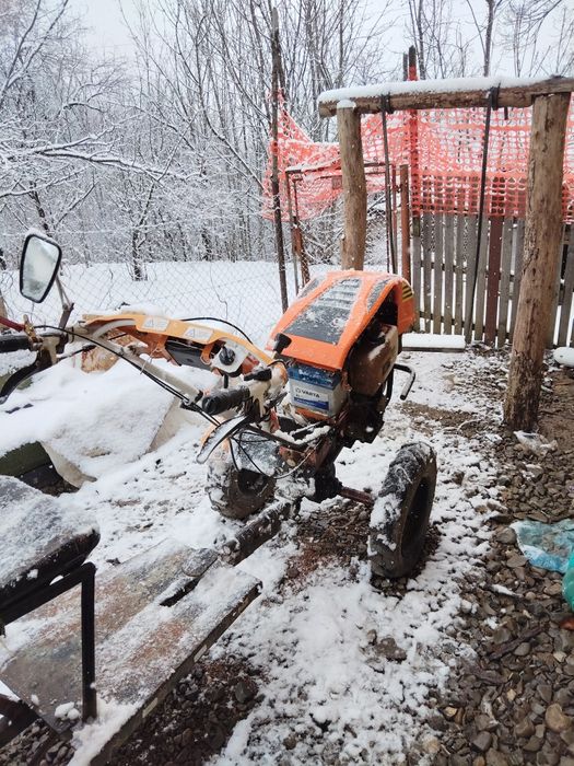 Vând motocultor Ruris KSD  1001