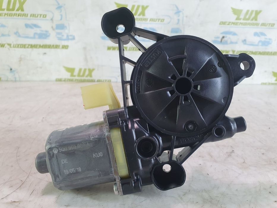 Motoras geam dreapta spate 5q0959802a Volkswagen T-Roc 1 (2017 - 2020) 1.5 tsi DADA