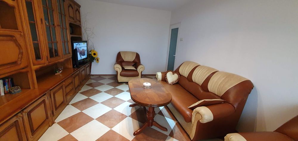 Proprietar, ofer spre închiriere apartament mobilat - 2 camere - Năvodari