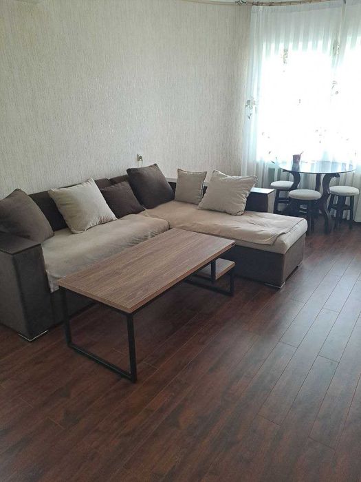 Сдается однокомнатная квартира, переделанная в 2 -х на Ц-5