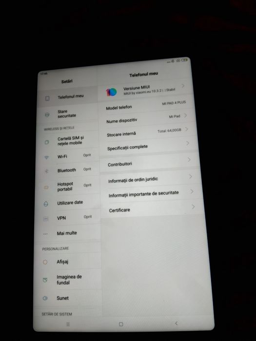 Vând tabletă foarte buna