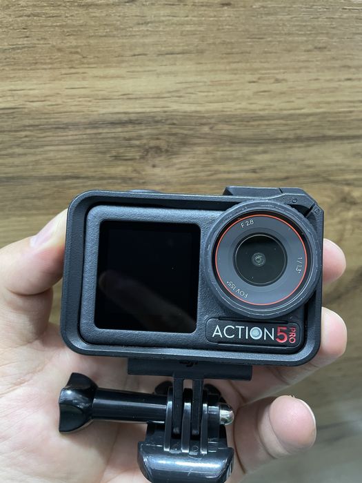DJI Osmo Action 5 pro combo